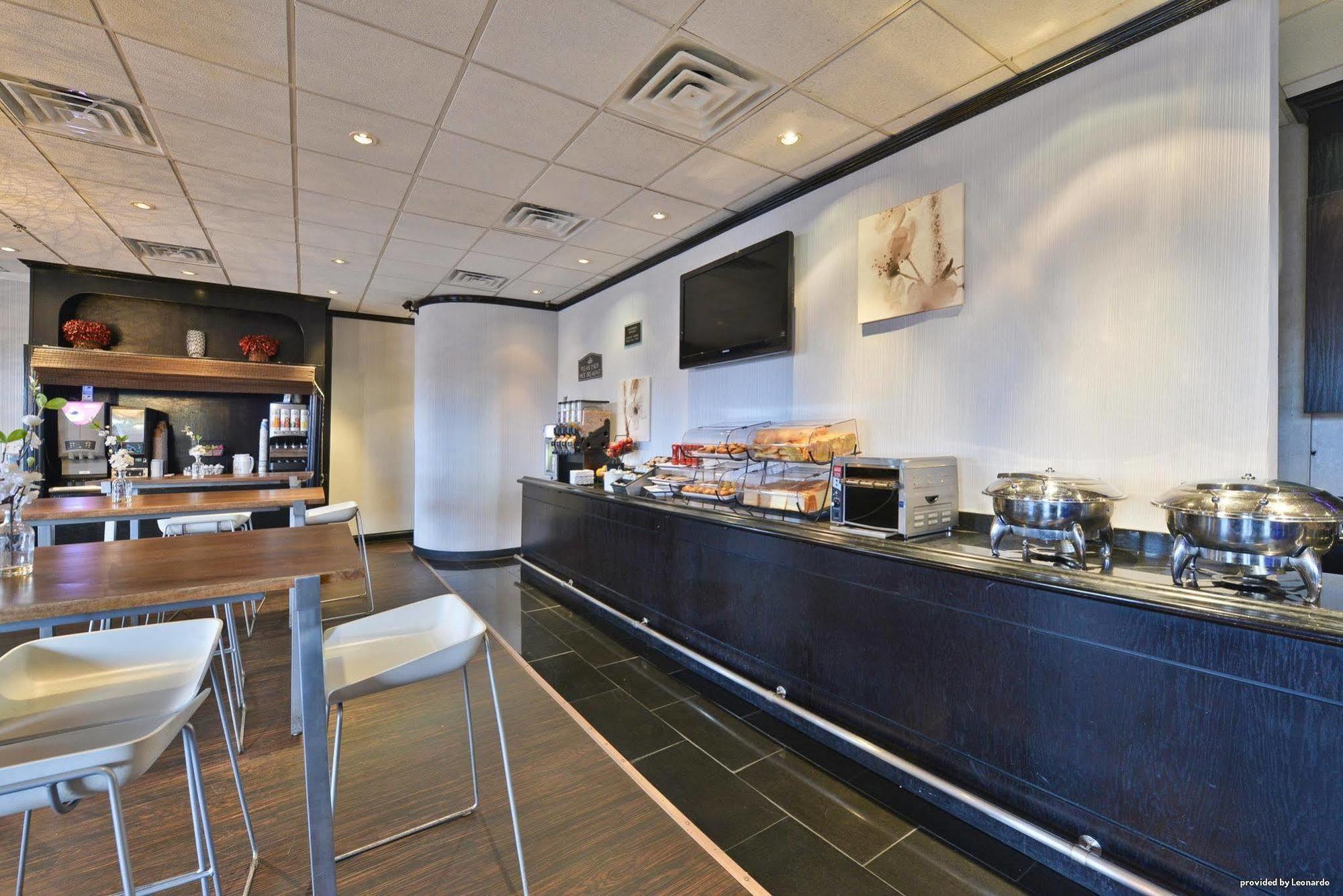 Best Western Plus Newark Airport West Restaurant photo